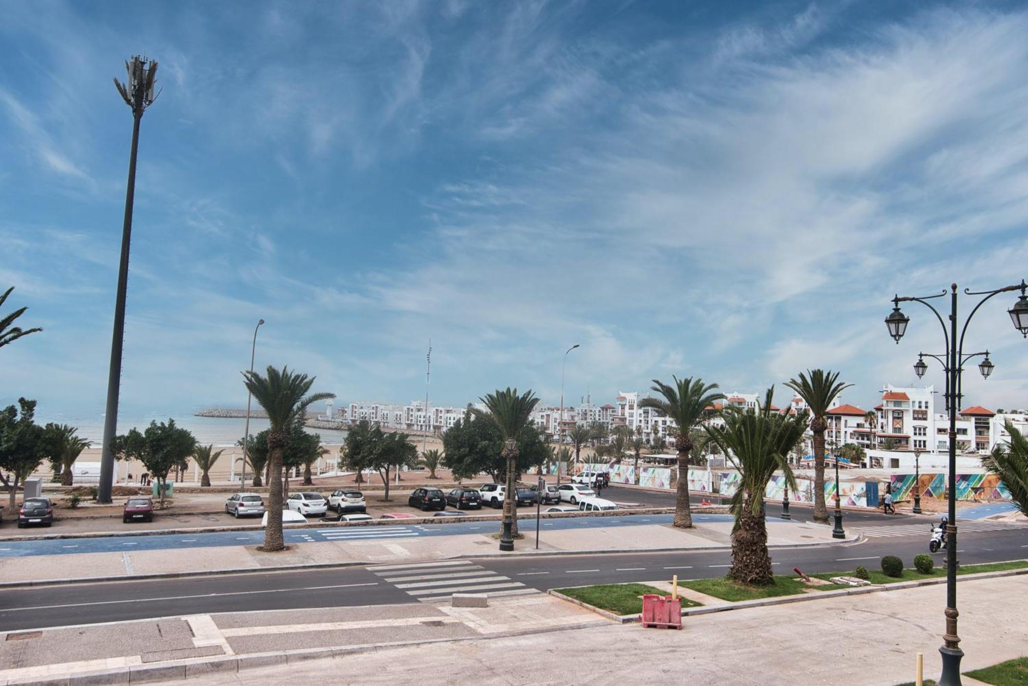 Luxury Seafront Apartment 101Sqm With Wi-Fi And Parking Agadir Kültér fotó
